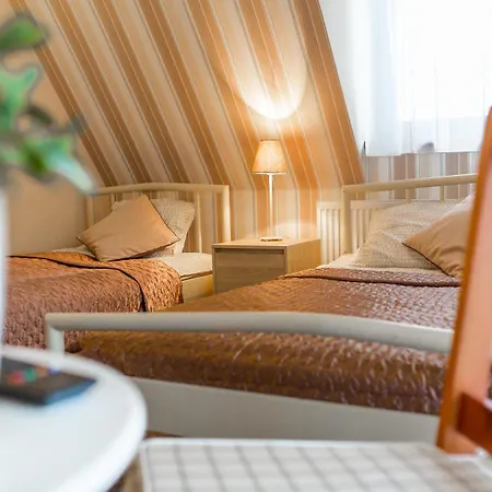 Bed & Breakfast U Kruka Groń